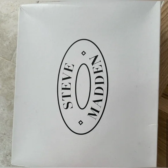 Black Leather Women's Boots - Picture 5 of 6